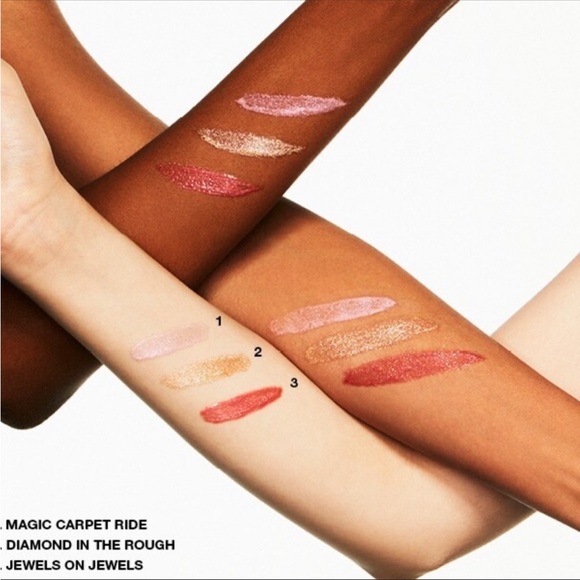 🧞‍♂️LE🧞‍♂️MAC Aladdin Collection Lip Glass- Diamond In The Rough - Picture 2 of 16